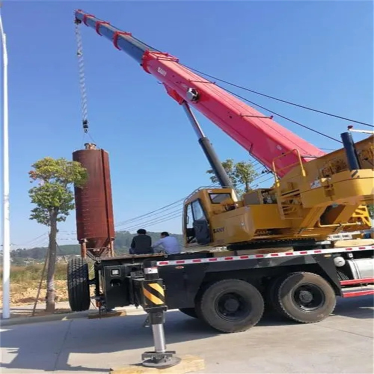 任县专业吊车租赁多少钱